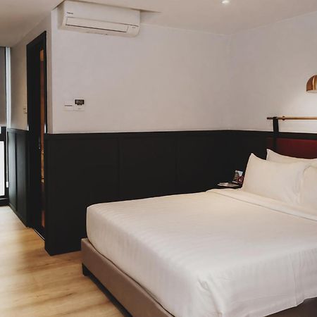 Monocolo Boutique Hotel Kota Kinabalu Exteriör bild
